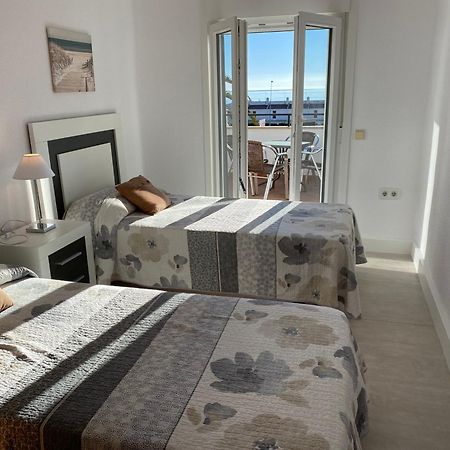 Apartamentos Playa D Y G Sant Carles De La Rapita Luaran gambar