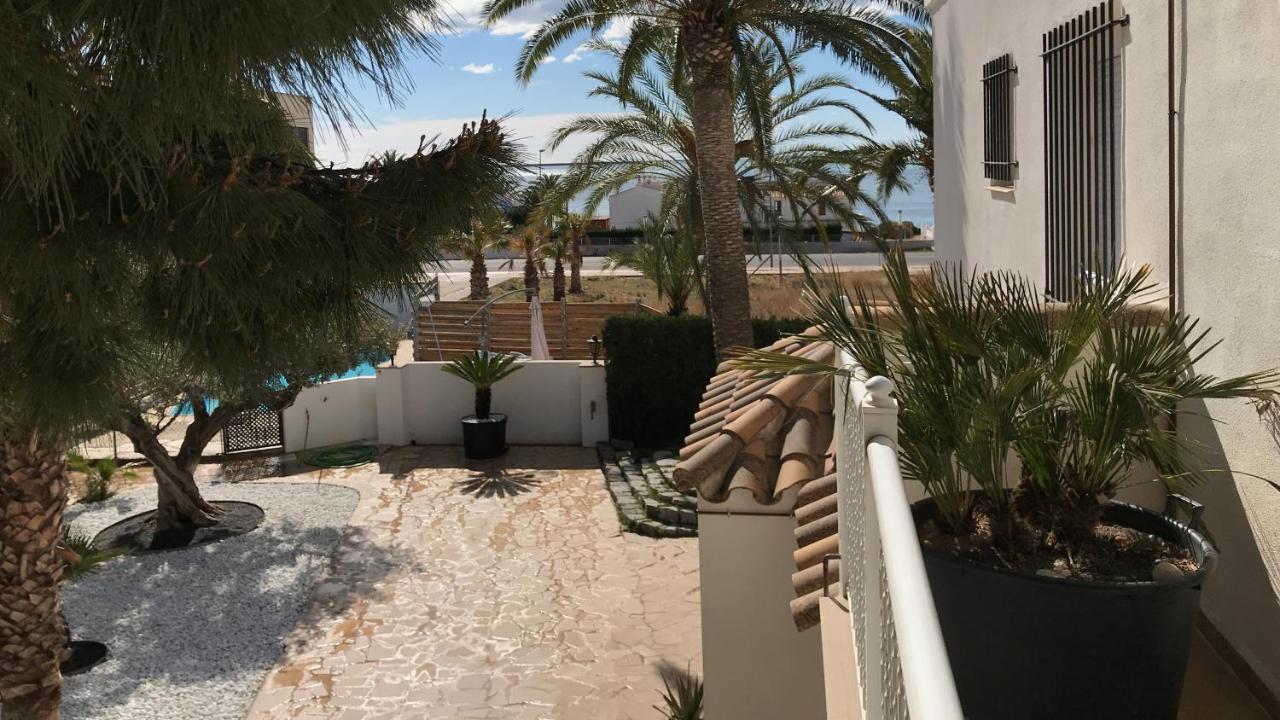 Apartamentos Playa D Y G Sant Carles De La Rapita Luaran gambar
