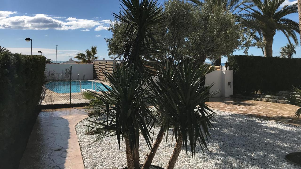 Apartamentos Playa D Y G Sant Carles De La Rapita Luaran gambar