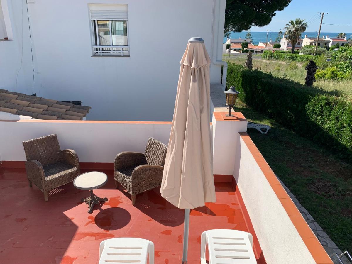 Apartamentos Playa D Y G Sant Carles De La Rapita Luaran gambar