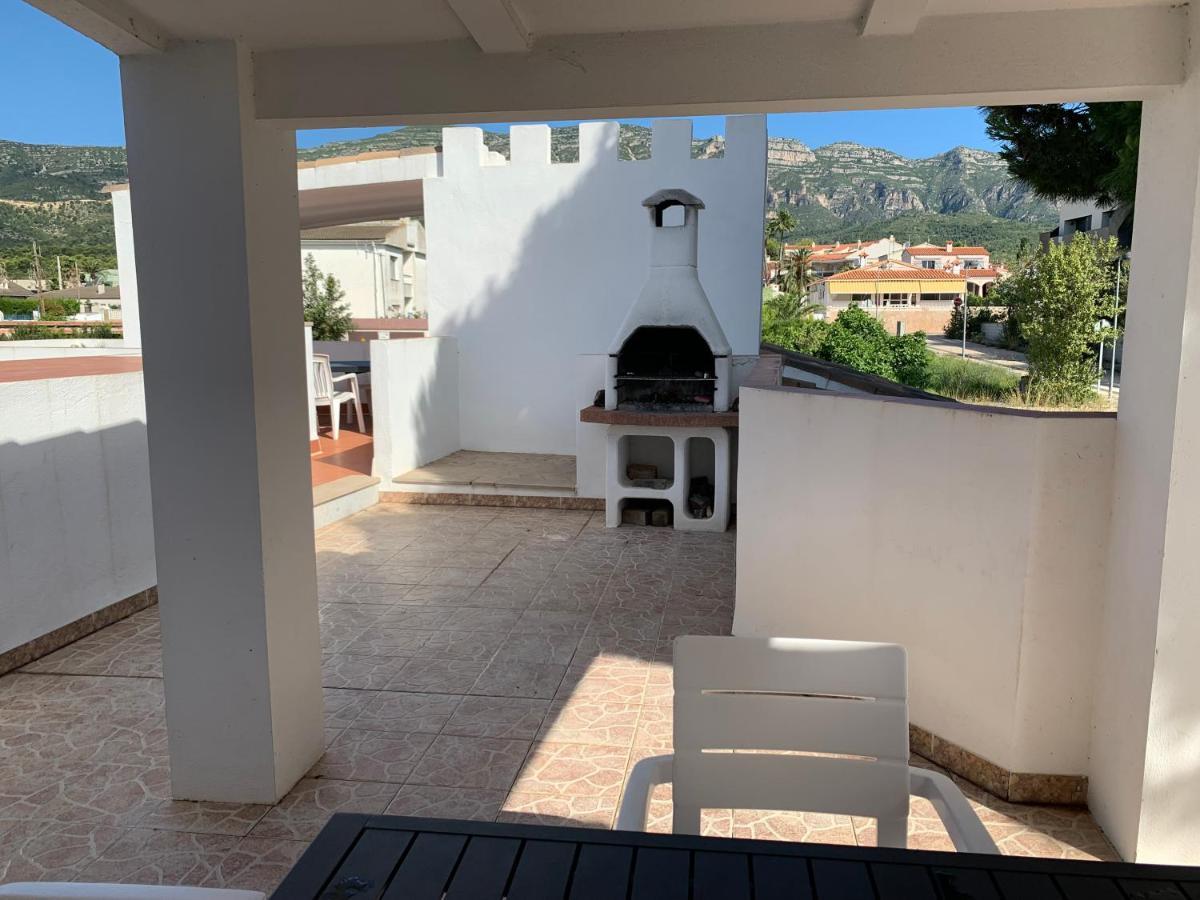 Apartamentos Playa D Y G Sant Carles De La Rapita Luaran gambar