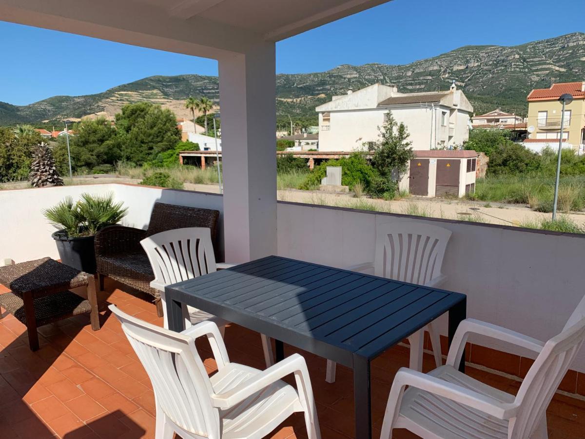 Apartamentos Playa D Y G Sant Carles De La Rapita Luaran gambar