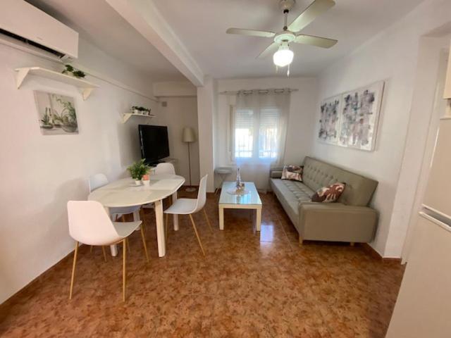 Apartamentos Playa D Y G Sant Carles De La Rapita Luaran gambar